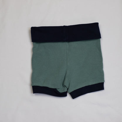 Tweedehands Shorts VintageGreen 86-98