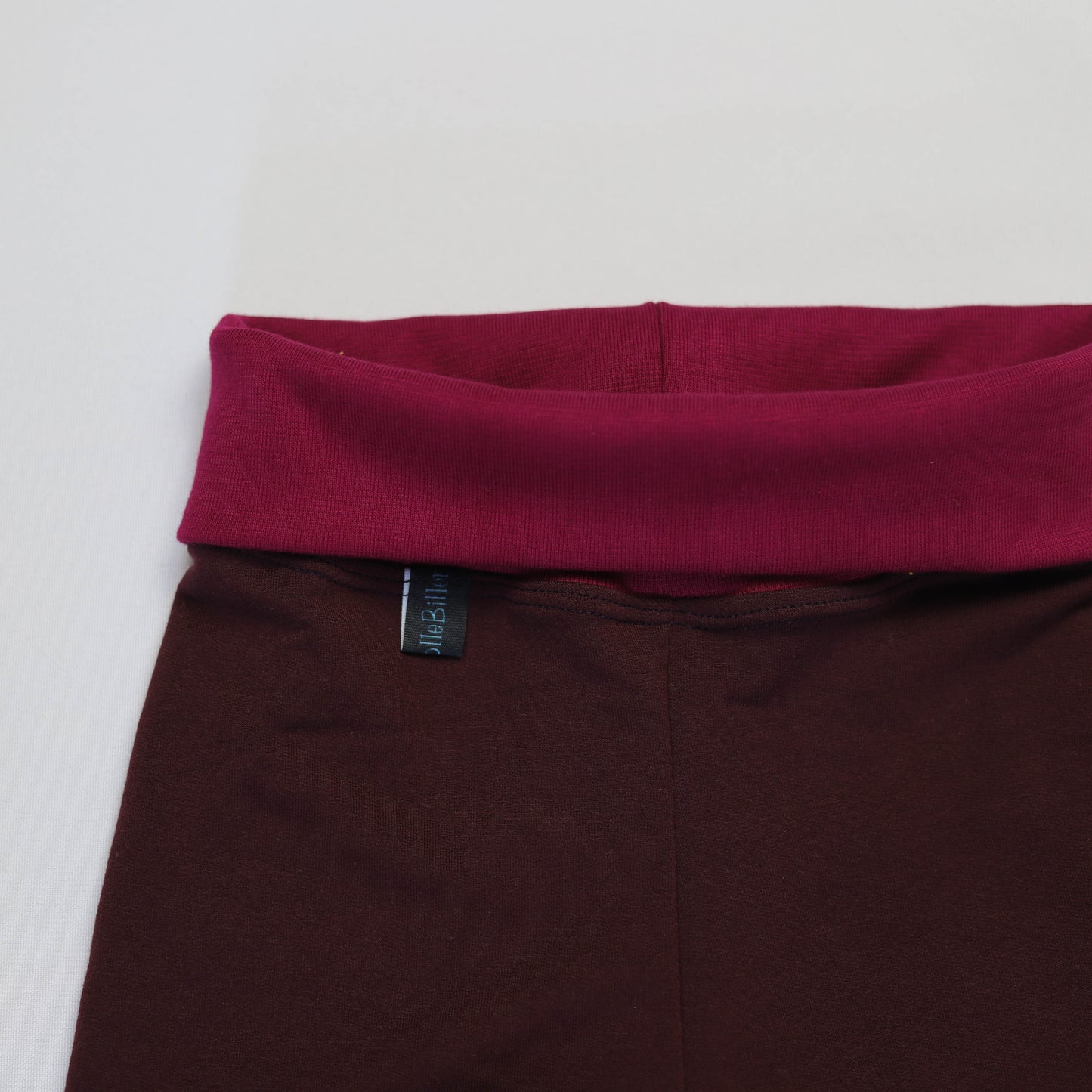 Foldover Shorts Aubergine